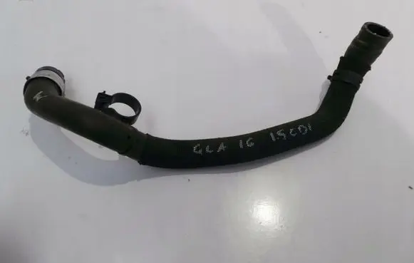 Mercedes-Benz GLA W156 Engine coolant pipe/hose