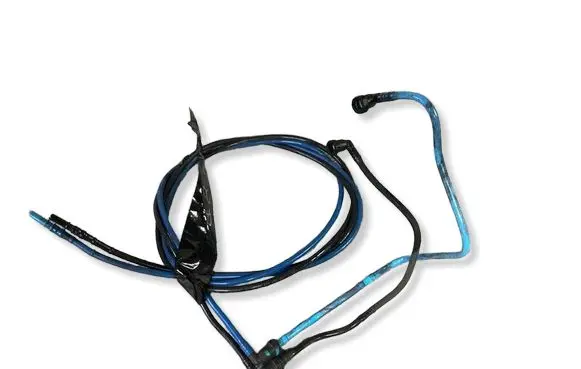 Audi A3 S3 8P Fuel line pipe 1K0200059BB