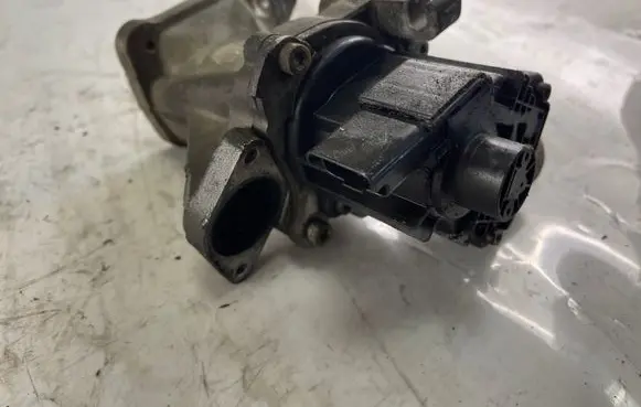 Peugeot 4007 EGR valve 7005780509 9656911780