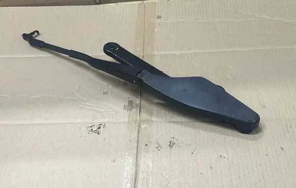 Mercedes-Benz S W220 Front wiper blade arm A2208203544 2208203544