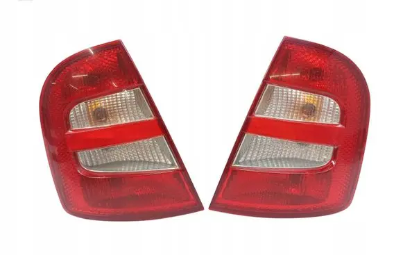 Skoda Fabia Mk1 (6Y) Rear/tail lights set 6Y6945096