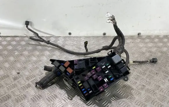 Subaru Forester SJ Fuse box set MB502000B