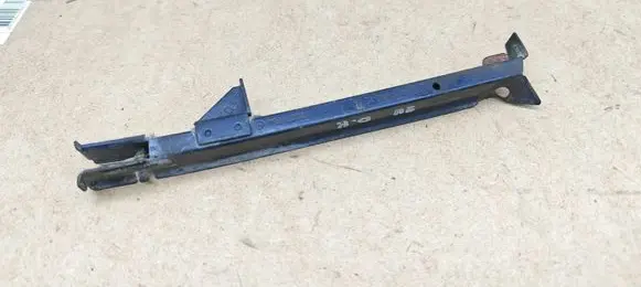 Mercedes-Benz E W211 Front bumper mounting bracket A2118801214