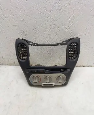 Toyota Yaris Verso Climate control unit 758277 TSOP5 17591797013