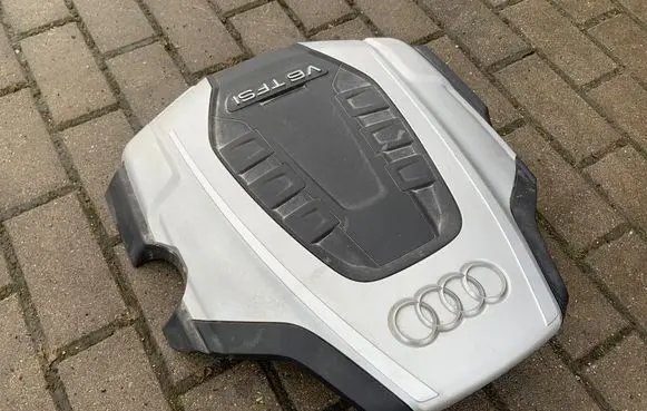Audi A6 S6 C7 4G Engine cover (trim) 06E103925Q