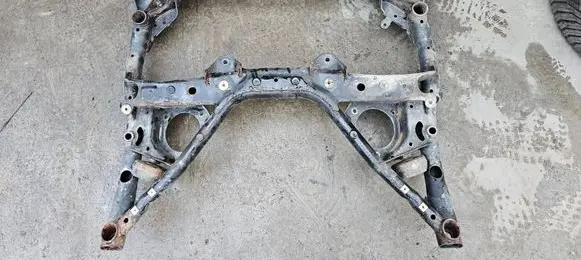 BMW 1 F20 F21 Front subframe 2121644