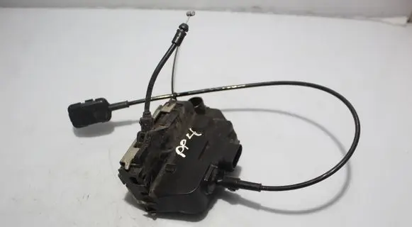 Renault Megane II Front door lock