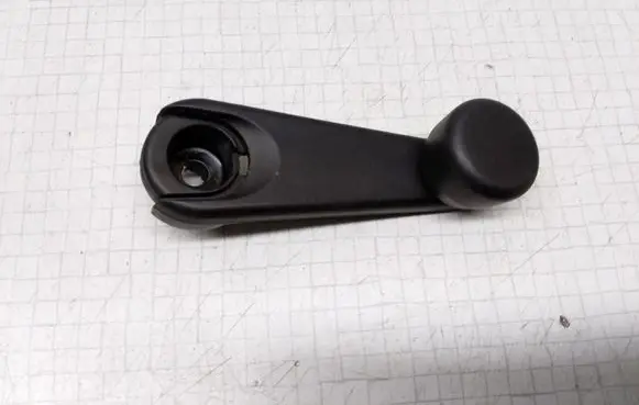 BMW 3 E46 Rear door window winding handle 513281225032