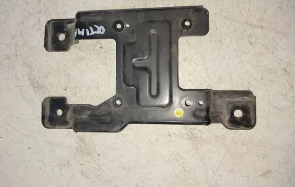 KIA Optima Distronic sensor bracket 