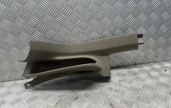 Volkswagen Tiguan Rear seat side bottom trim 5N0868269 M6456