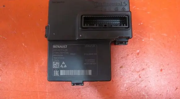 Dacia Sandero III Other control units/modules 285903542R