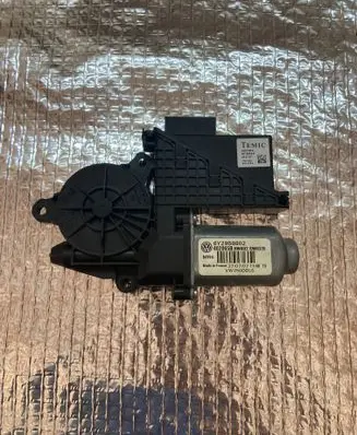 Volkswagen Transporter - Caravelle T5 Front door window regulator motor 6Y2959802 VW750DDLS