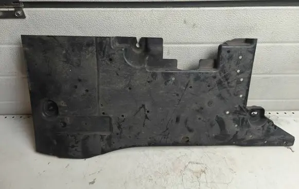Peugeot 5008 Other under body part 9820153180