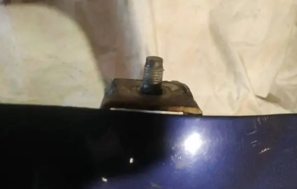 Nissan Micra Tailgate/trunk/boot hinge