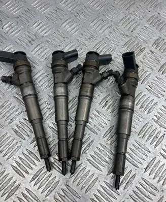 BMW 3 E90 E91 Fuel injectors set 0445110216