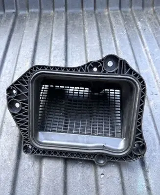 Audi A4 S4 B9 8W Air micro filter air duct channel part 8W2819904A