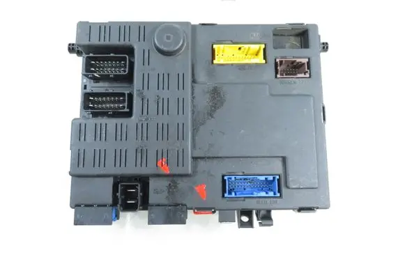 Citroen Xsara Picasso Central body control module 9642409480