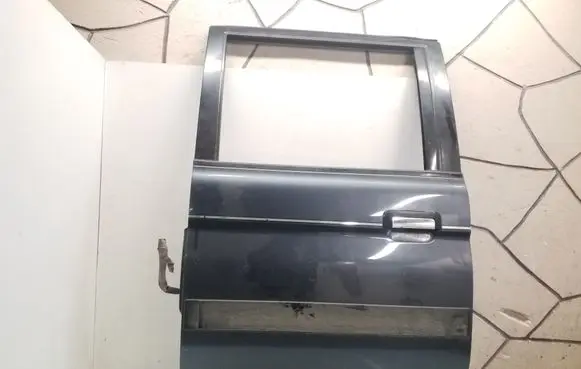 Mitsubishi L200 Rear door