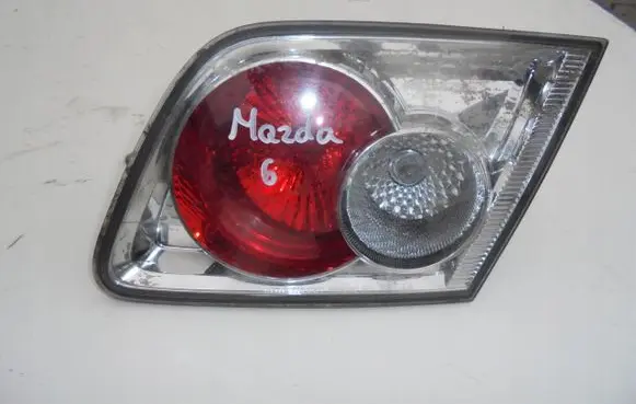 Mazda 6 Tailgate rear/tail lights