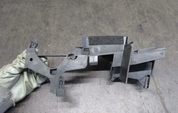 Ford Mondeo MK IV Front door exterior handle/bracket 7S71A21979AD