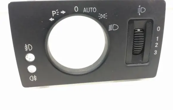 Mercedes-Benz B W245 Headlight level height control switch A169680