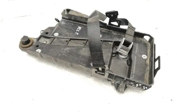 Volvo XC40 Battery tray 32219128 8888776521 32219129