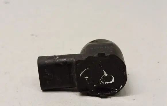 Audi Q3 8U Parking PDC sensor 1S0913275