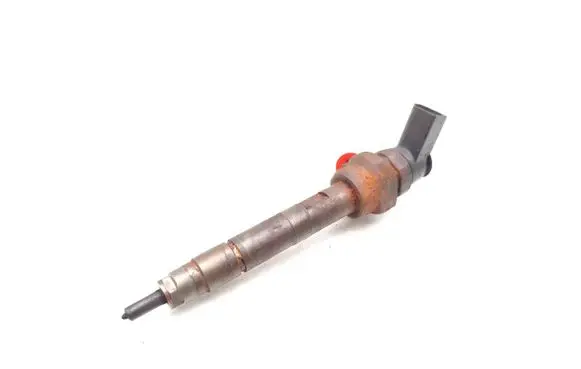 BMW 1 E81 E87 Fuel injector 7798446 0445110289