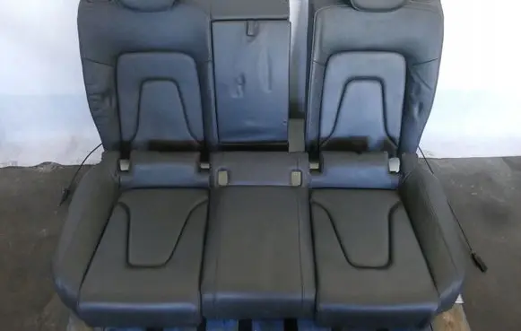 Seat set