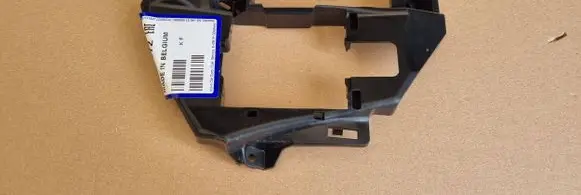 Volvo V60 Distronic sensor bracket 31455672