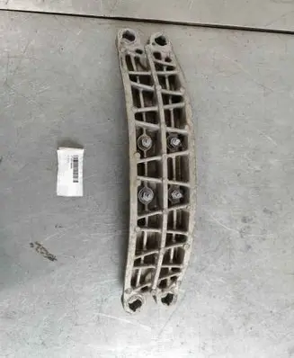 Lexus IS-F Gearbox mounting bracket 5725530080