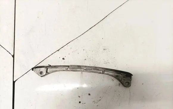 Toyota Avensis T270 Slide rail for timing chain 