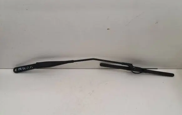 Ford Fiesta Front wiper blade arm 8A6117526BB