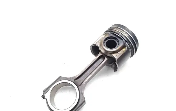 Ford Transit Piston with connecting rod YMF6