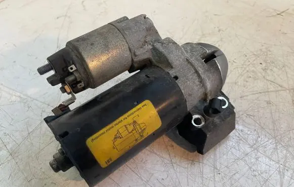 BMW X6 E71 Starter motor 1241780120303 7801203