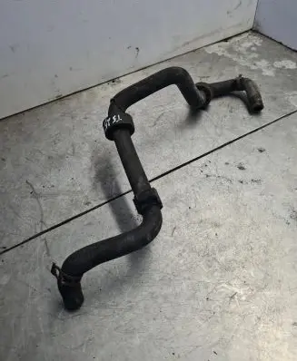 Volkswagen Transporter - Caravelle T5 Engine coolant pipe/hose 7H0122058C