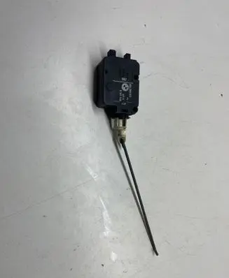 BMW 3 E36 Central locking motor 40620532 8361140