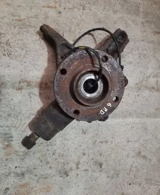 Peugeot 5008 Front wheel hub NOCODE
