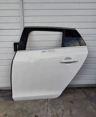 Volvo V60 Rear door 