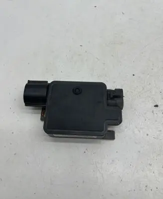 Jaguar XE Coolant fan relay 940013003 990000577315