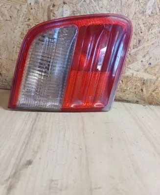 Mercedes-Benz E W210 Tailgate rear/tail lights A2108205964 324501Q