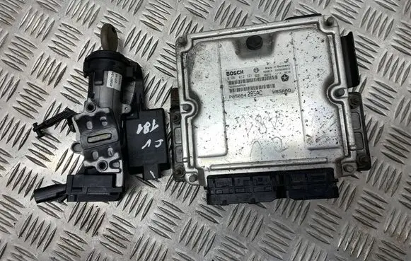Chrysler Voyager Engine ECU kit and lock set P05094285AC 1039S08816 0281012121