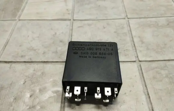 Audi A6 Allroad C5 Light relay 4B0919471A 5KG00656805