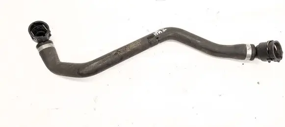Mercedes-Benz E W213 Engine coolant pipe/hose A2135014782