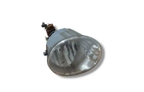 Toyota RAV 4 (XA20) Front fog light 8122042050