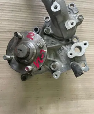 Toyota Hilux (AN120, AN130) Water pump