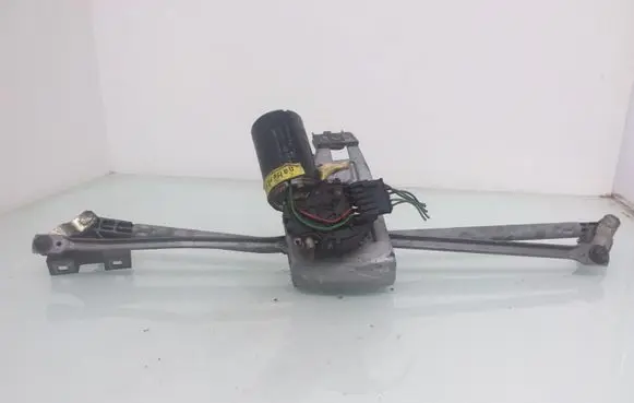 Audi A6 S6 C4 4A Front wiper linkage and motor 4A1955023A 3397020259 0390241330