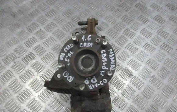 KIA Ceed Front wheel hub spindle knuckle