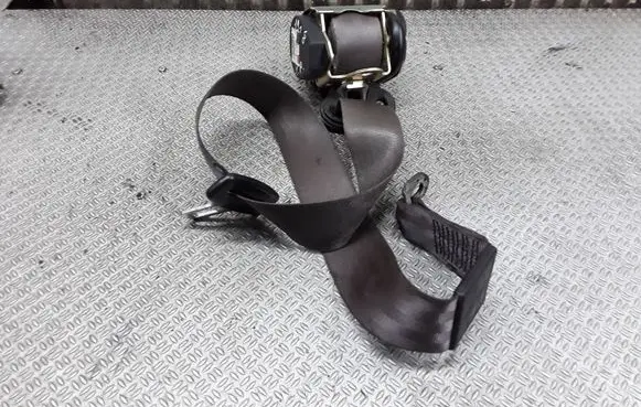Audi A6 S6 C5 4B Front seatbelt 4B0857705A