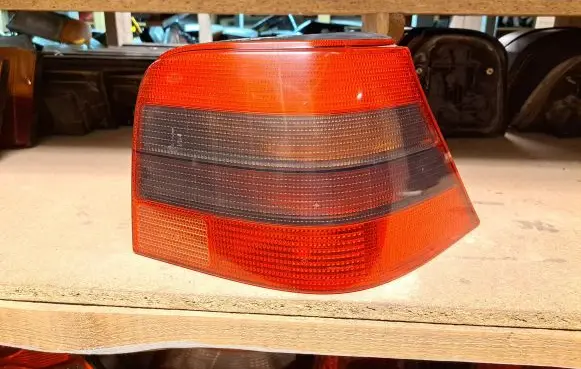 Volkswagen Golf IV Rear/tail lights 1J6945112 1J6945112S